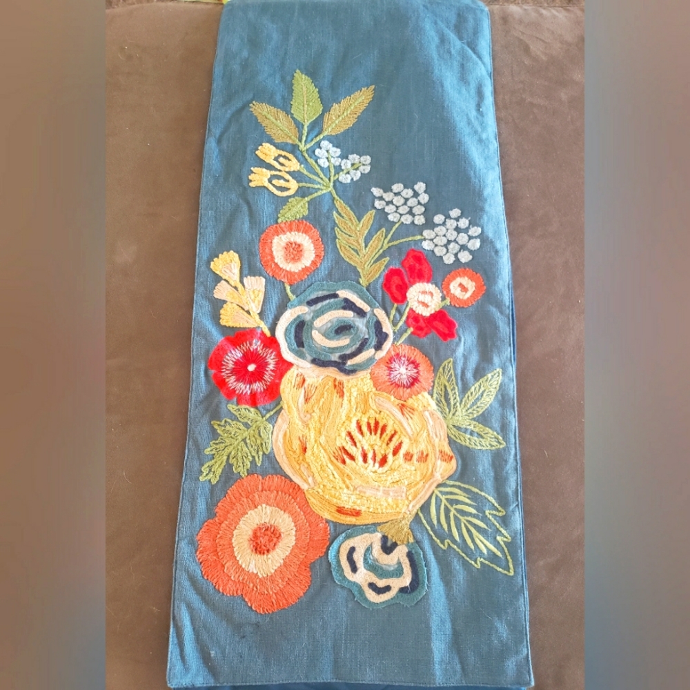 Pier 1 Table Runner